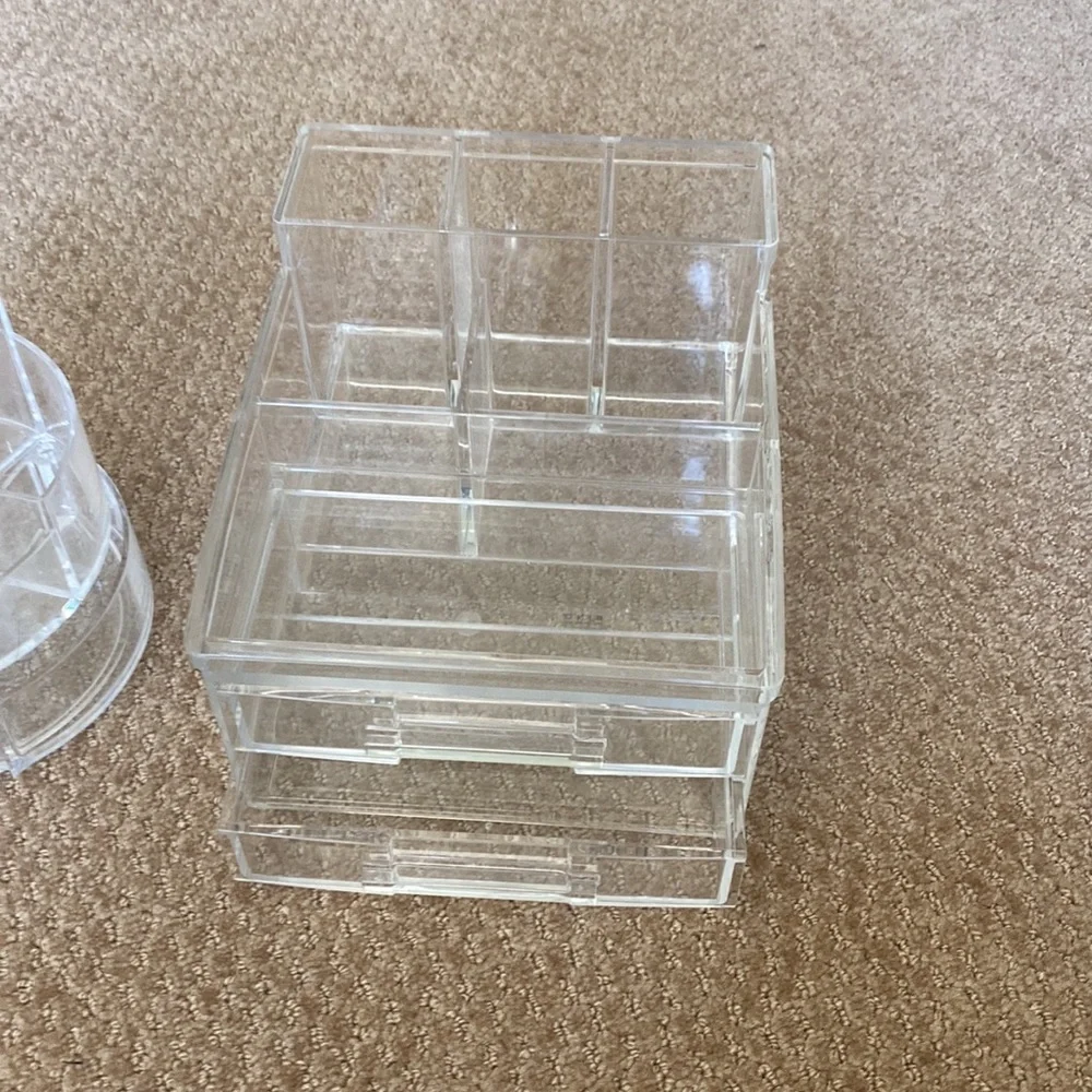 Acrylic organizers